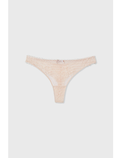 Tanga en dentelle