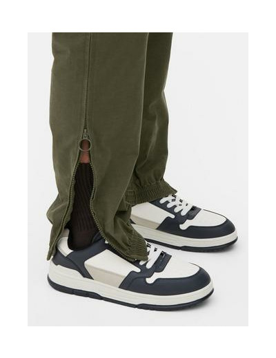 Pantalon cargo adaptatif