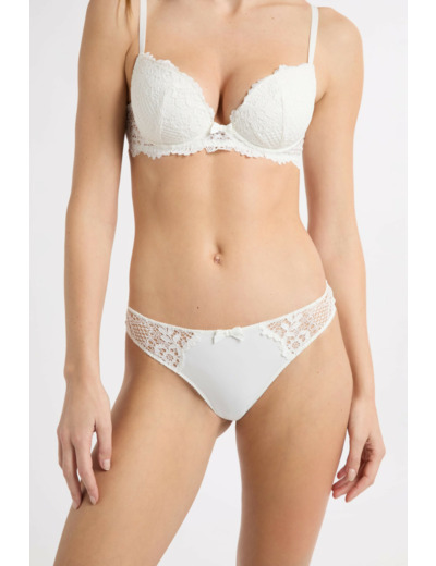 Hipster en microfibre et dentelle,Hipster en microfibre et dentelle;${refinementColor}