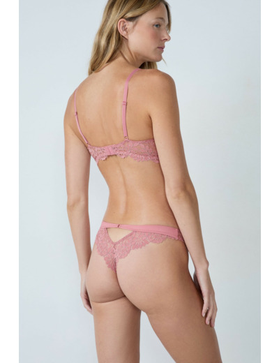 Tanga en dentelle