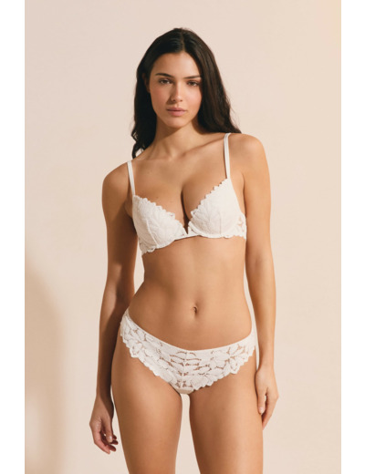 Tanga avec dentelle,Tanga avec dentelle;${refinementColor}