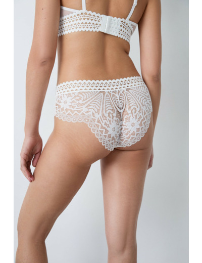 Shorty en dentelle