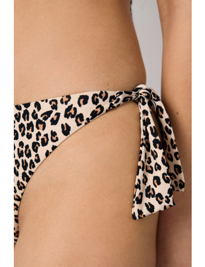 Bikini brésilien à nouer bas de maillot imprimé léopard