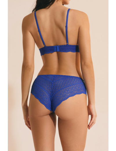 Shorty en dentelle,Shorty en dentelle;${refinementColor}