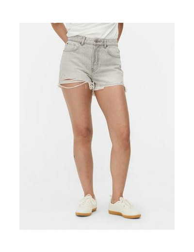 Short en jean déchiré