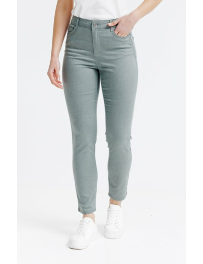 Pantacourt avec boutons fantaisies