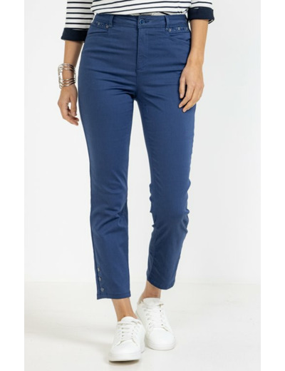 Pantacourt coton brodé et snap en bas