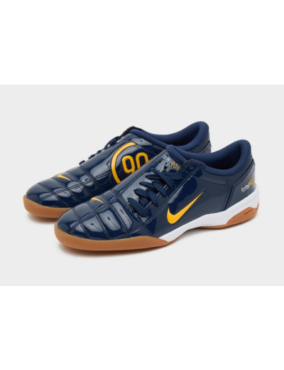 Nike Total 90 Women's