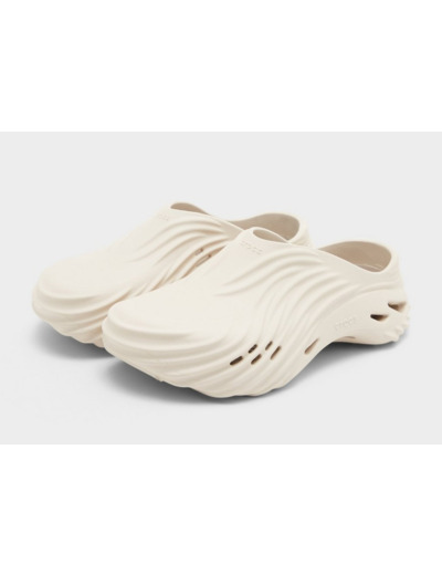 Crocs Echo Wave