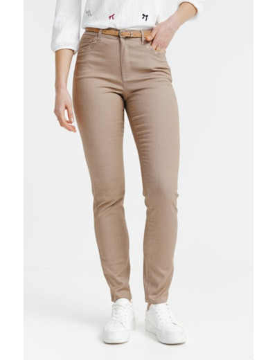 Pantacourt avec broderies