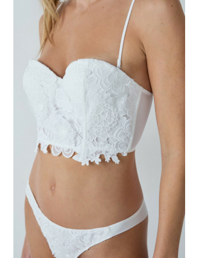 Soutien-gorge bustier coques fines avec broderies