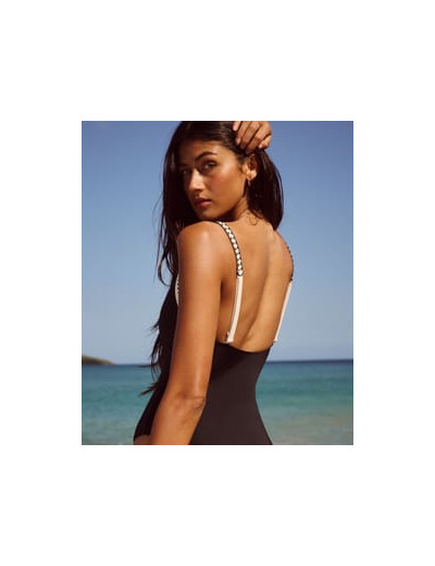 Maillot de bain une pièce avec bordures en crochet blanc