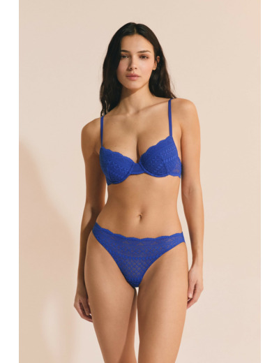 Culotte en dentelle,Culotte en dentelle;${refinementColor}