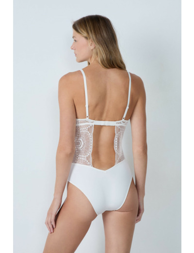 Body en dentelle