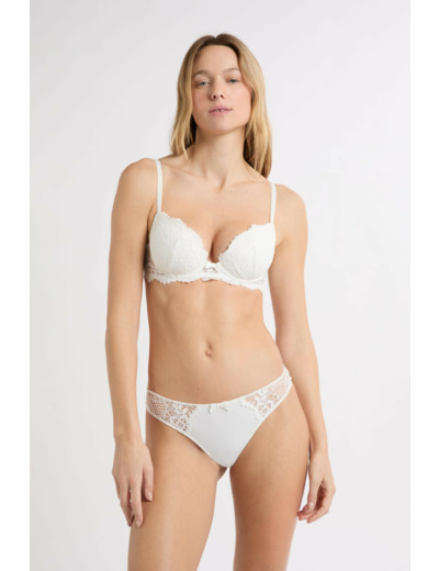 Hipster en microfibre et dentelle,Hipster en microfibre et dentelle;${refinementColor}