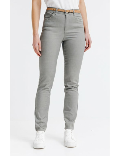 Pantacourt avec broderies