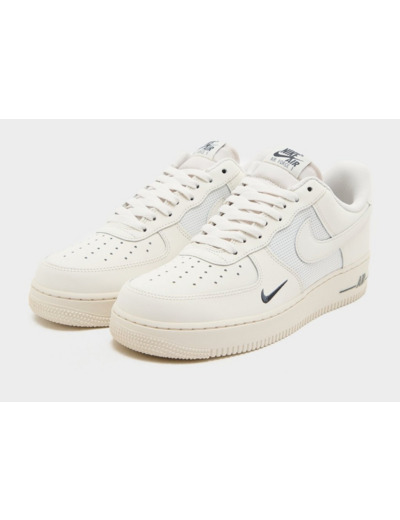 Nike Air Force 1 '07 LV8