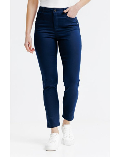 Pantacourt avec boutons fantaisies