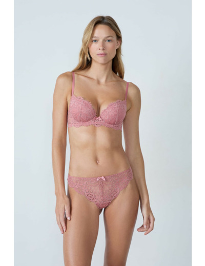 Tanga en dentelle,Tanga en dentelle;${refinementColor}