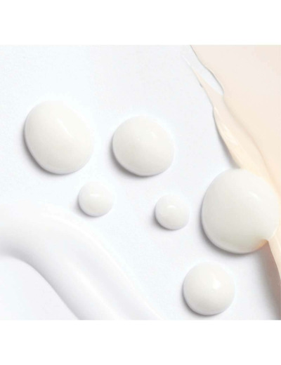 Contour Yeux de Nuit Régénération Suprême