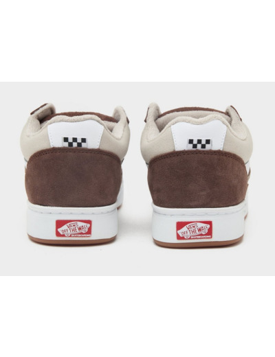 Vans Estazzo