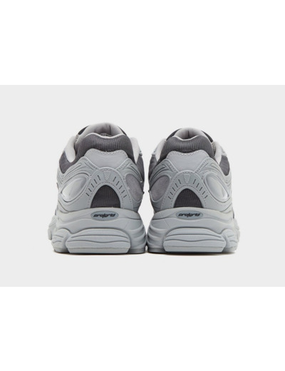 Saucony ProGrid Omni 9 Armor