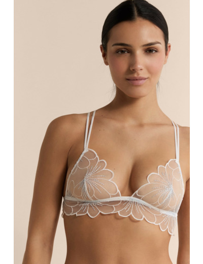 Soutien-gorge triangle en broderie,Soutien-gorge triangle en broderie;${refinementColor}