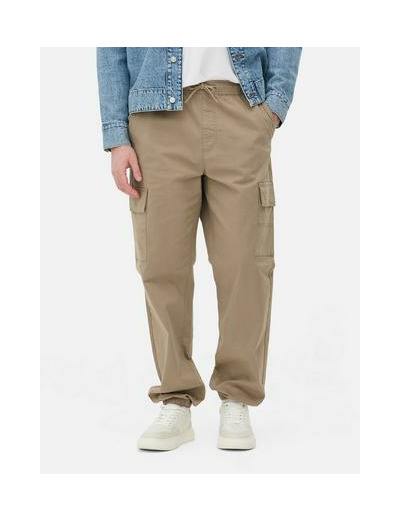 Pantalon cargo resserré aux chevilles