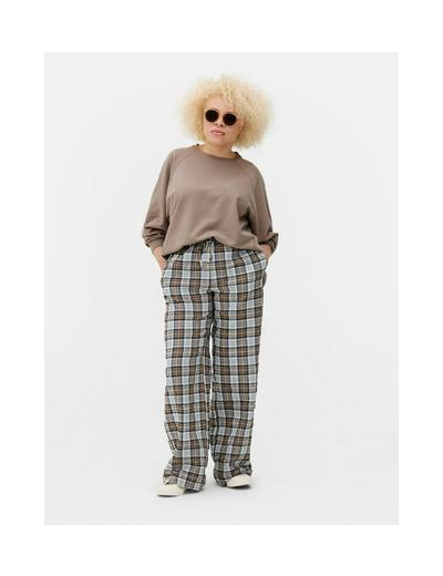 Sweat-shirt décontracté fendu sur le côté