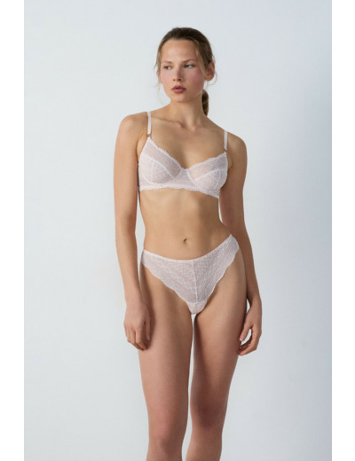 Soutien-gorge corbeille