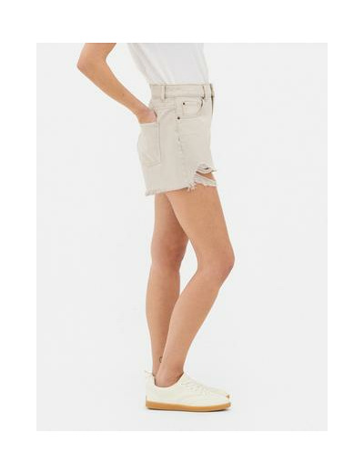 Short en jean déchiré