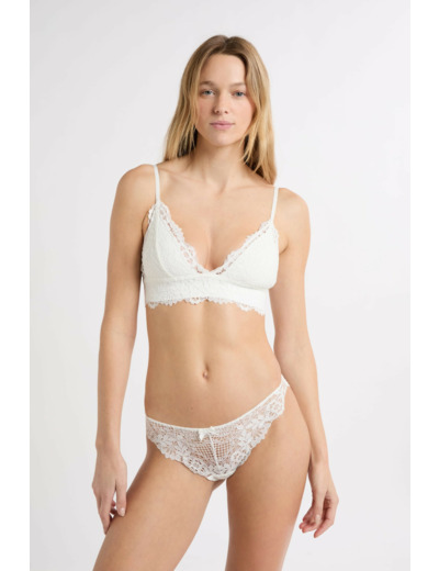 Tanga en dentelle,Tanga en dentelle;${refinementColor}