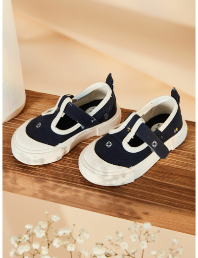 Baskets ouvertes bleu marine à imprimé fantaisie