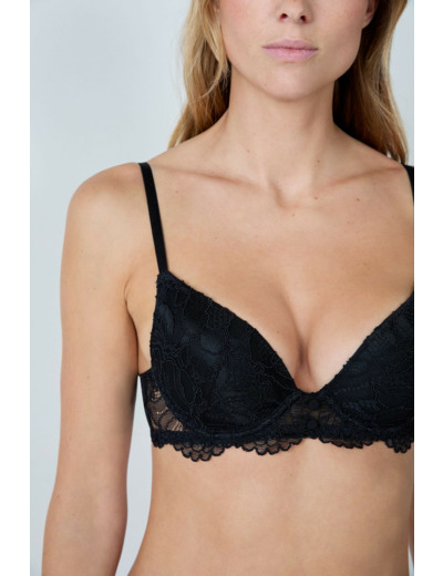 Soutien-gorge N.2 - Le push-up plongeant en dentelle