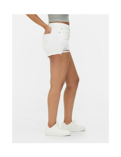 Short en jean déchiré