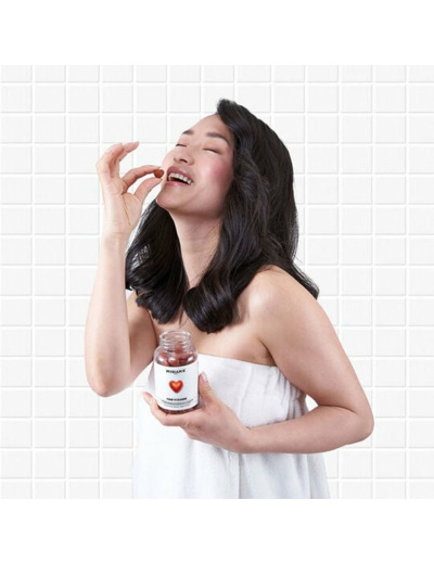Red love gummies hair vitamins
