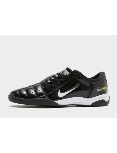 Nike Total 90