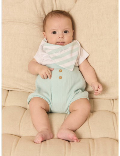 Ensemble haut manches courtes, short et bandana