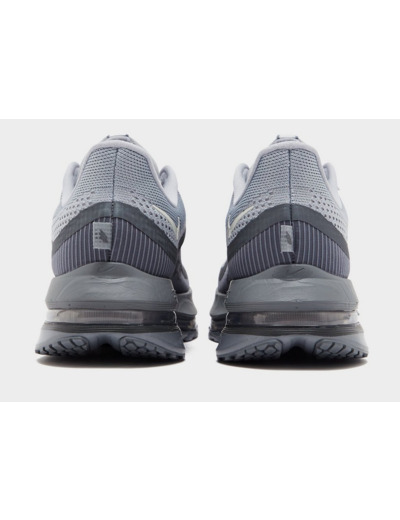 Nike Pegasus Premium