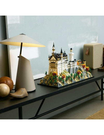 LE CHÂTEAU DE NEUSCHWANSTEIN - LEGO ARCHITECTURE 21063
