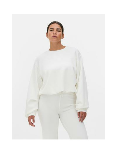 Pull bouffant à col ras-du-cou